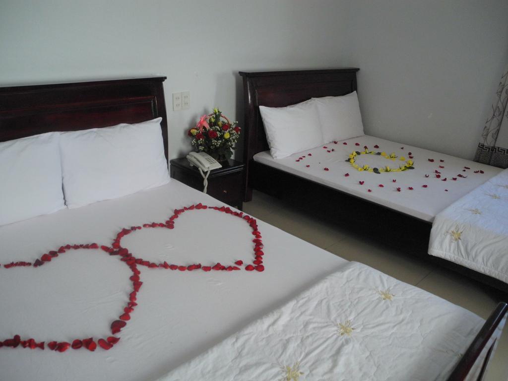 Nam Hong Hotel Nha Trang Room photo