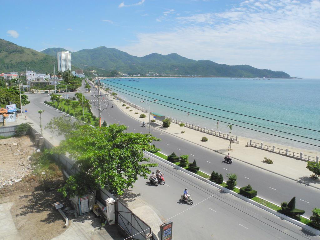 Nam Hong Hotel Nha Trang Room photo